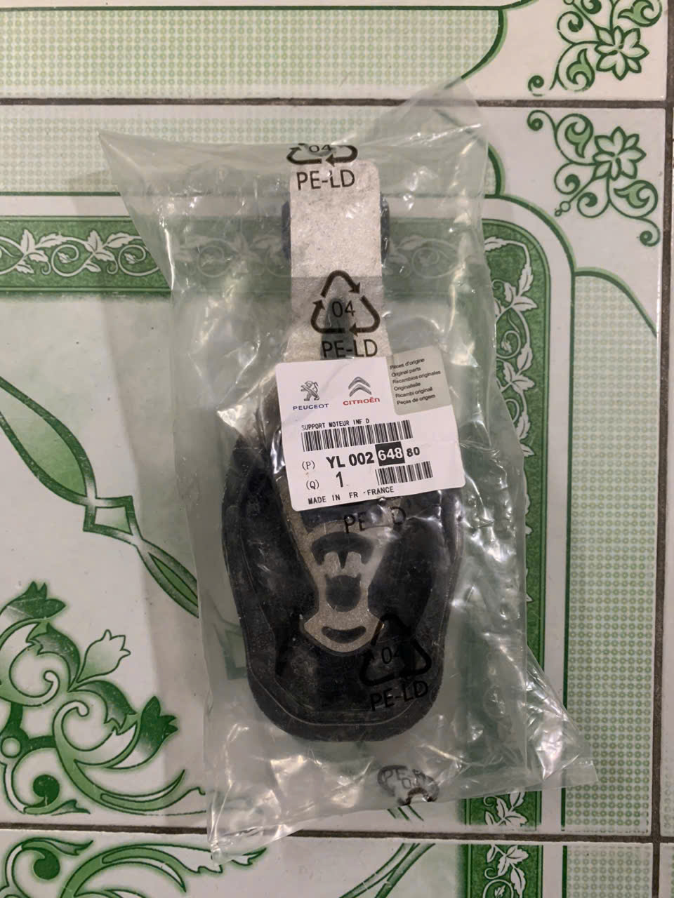 PEUGEOT CAO SU CHÂN MÁY 3008 YL00264880